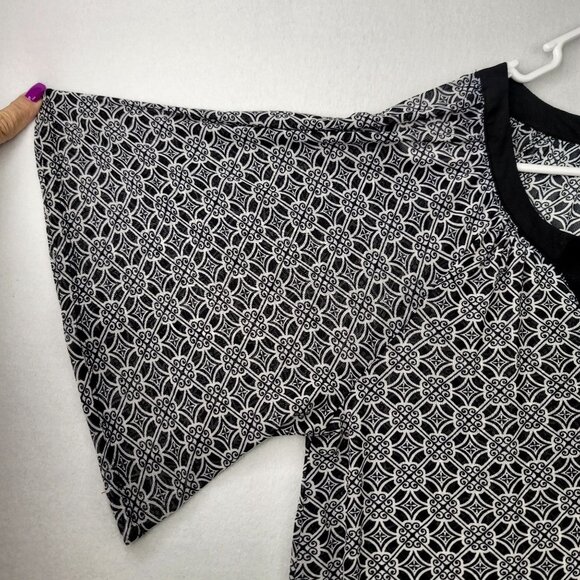 Robert Louis Medium Black White Geometric Print Tunic Top Flowy Design - Picture 3 of 10